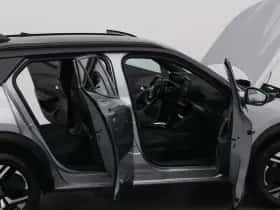 Peugeot 2008 (2023) thumbnail 34