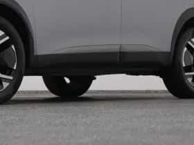 Peugeot 2008 (2023) thumbnail 37