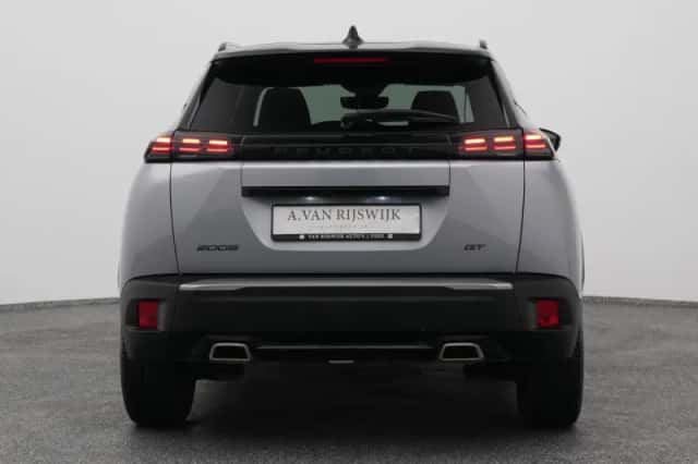 Peugeot 2008 (2023) thumbnail 10
