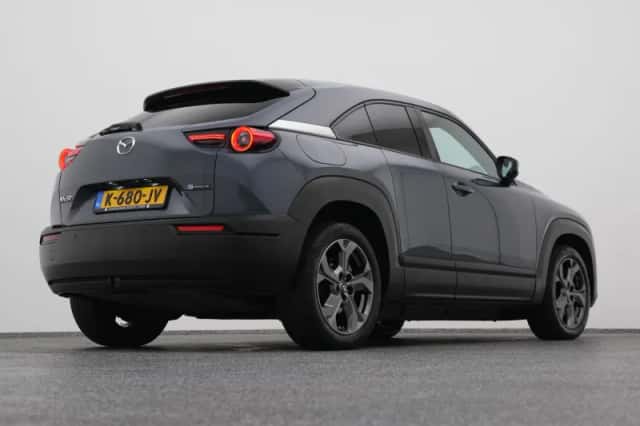 Mazda MX-30 (2020) thumbnail 17