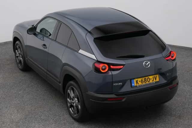 Mazda MX-30 (2020) thumbnail 26