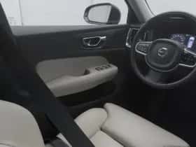 Volvo V60 (2020) thumbnail 11