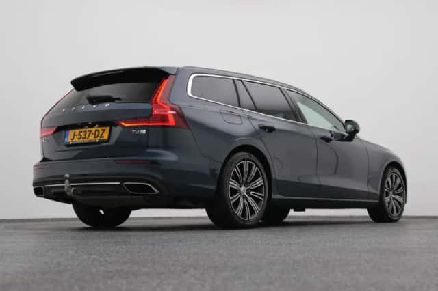 Volvo V60 (2020) thumbnail 16