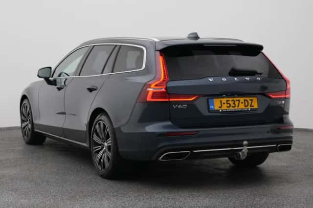 Volvo V60 (2020) thumbnail 5