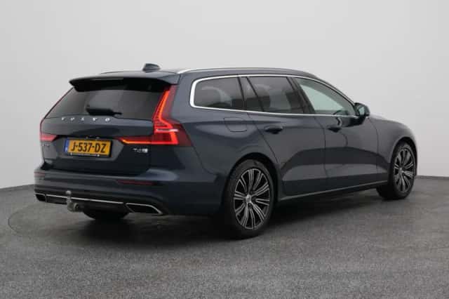 Volvo V60 (2020) thumbnail 6