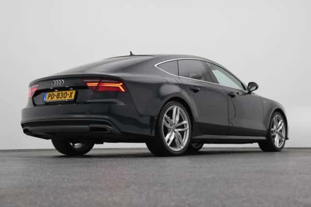 Audi A7 (2017) thumbnail 16