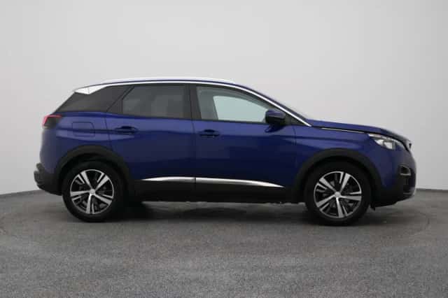 Peugeot 3008 (2020) thumbnail 14