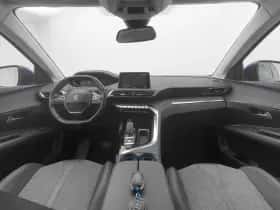 Peugeot 3008 (2020) thumbnail 3