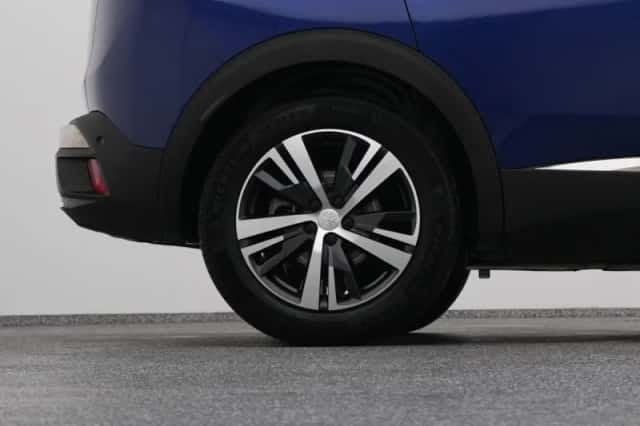 Peugeot 3008 (2020) thumbnail 41