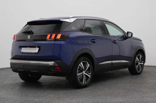 Peugeot 3008 (2020) thumbnail 6