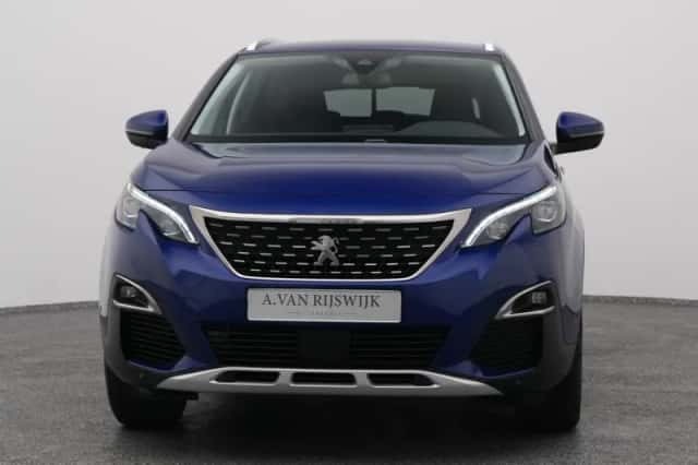 Peugeot 3008 (2020) thumbnail 9