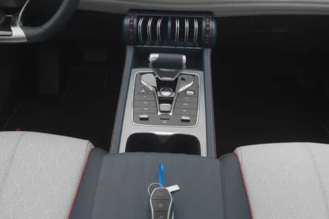 BYD Atto (2024) thumbnail 12