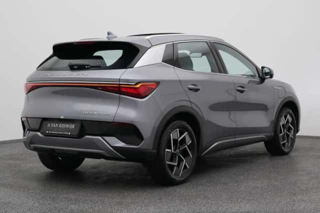 BYD Atto (2024) thumbnail 6