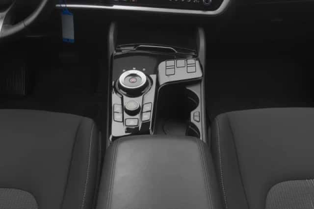 Kia Sportage (2024) thumbnail 12