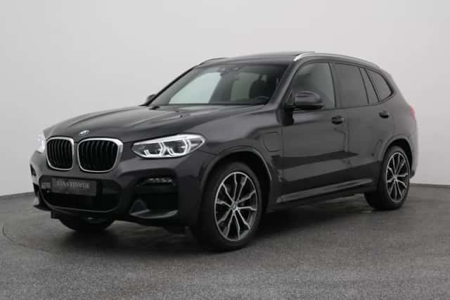 BMW X3 (2021) thumbnail 1