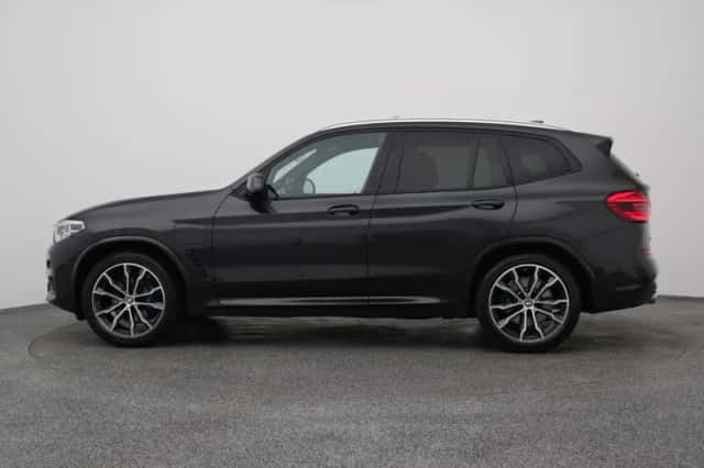 BMW X3 (2021) thumbnail 13