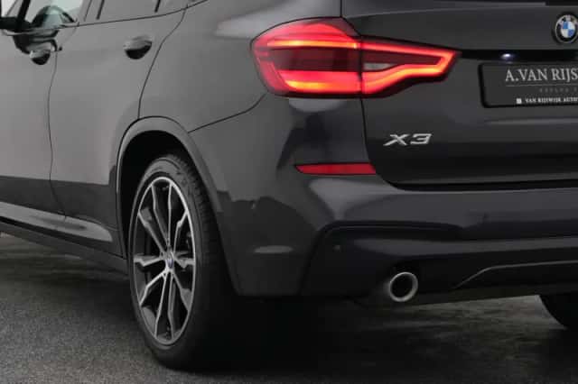 BMW X3 (2021) thumbnail 18