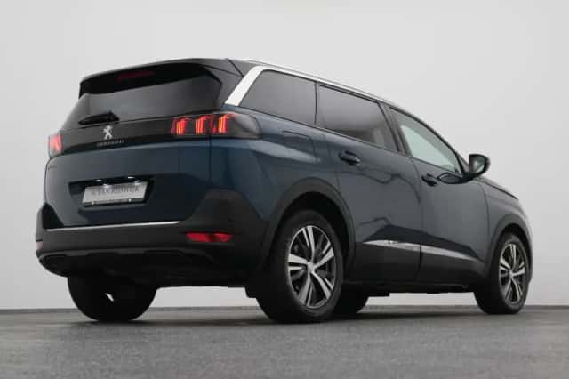 Peugeot 5008 (2021) thumbnail 16