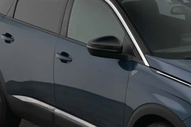 Peugeot 5008 (2021) thumbnail 23