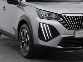Peugeot 2008 (2023) thumbnail 17
