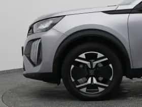 Peugeot 2008 (2023) thumbnail 21