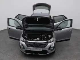 Peugeot 2008 (2023) thumbnail 27