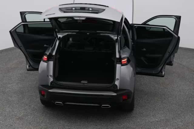 Peugeot 2008 (2023) thumbnail 29
