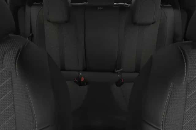 Peugeot 2008 (2023) thumbnail 4
