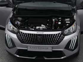 Peugeot 2008 (2023) thumbnail 31
