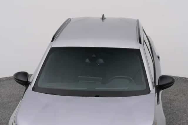Peugeot 2008 (2023) thumbnail 32