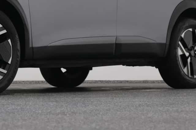 Peugeot 2008 (2023) thumbnail 37