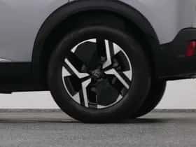 Peugeot 2008 (2023) thumbnail 40