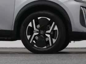 Peugeot 2008 (2023) thumbnail 42