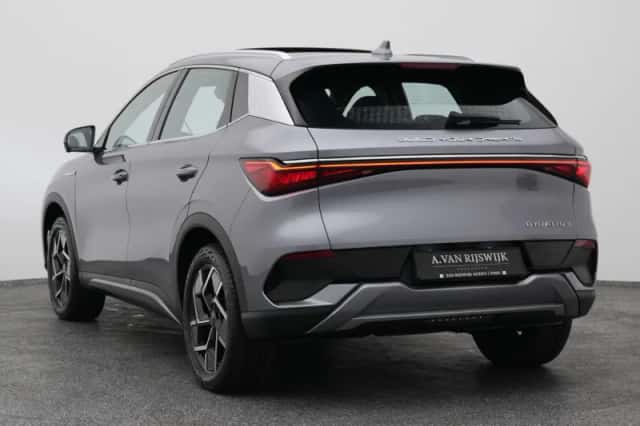 BYD Atto (2024) thumbnail 5