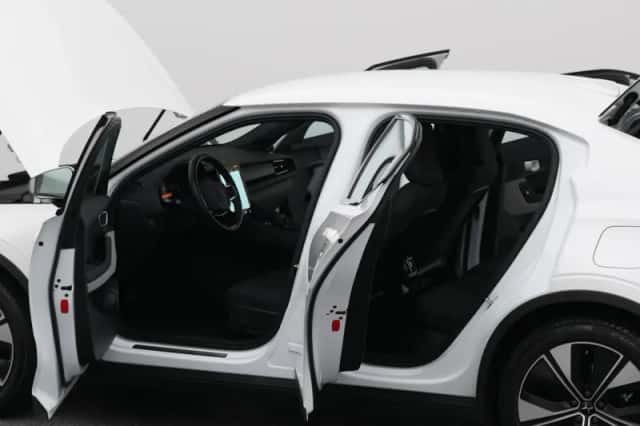 Polestar 2 (2023) thumbnail 34