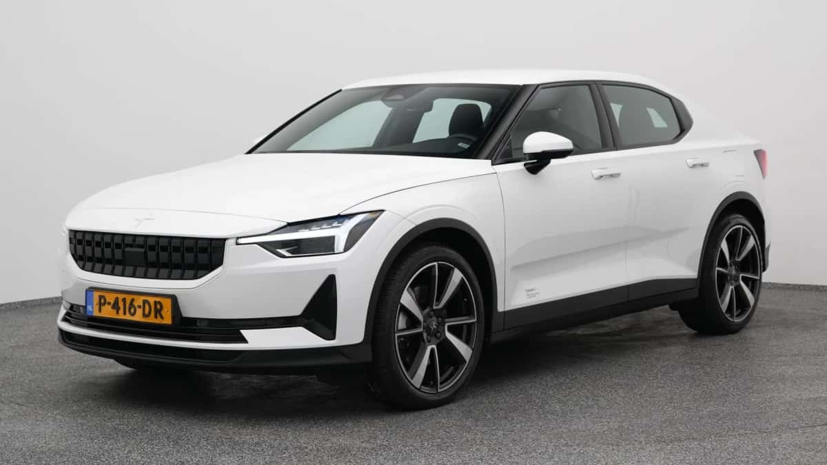 Polestar 2 (2022) — foto 1