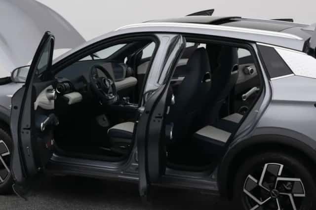 BYD Atto (2024) thumbnail 33