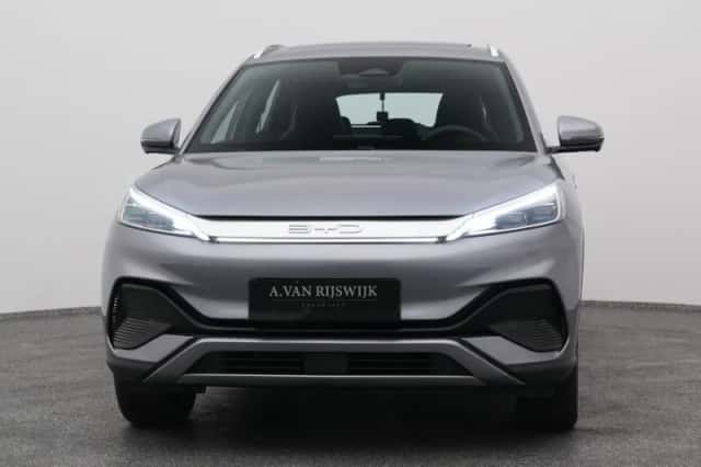 BYD Atto (2024) thumbnail 9