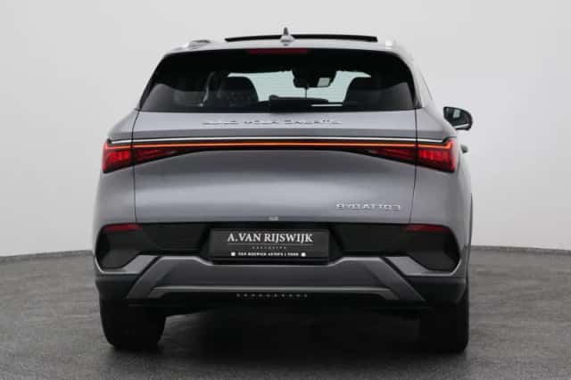 BYD Atto (2024) thumbnail 10