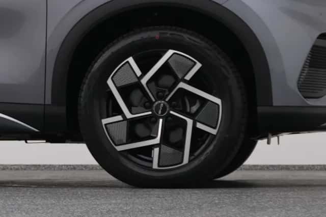 BYD Atto (2024) thumbnail 42