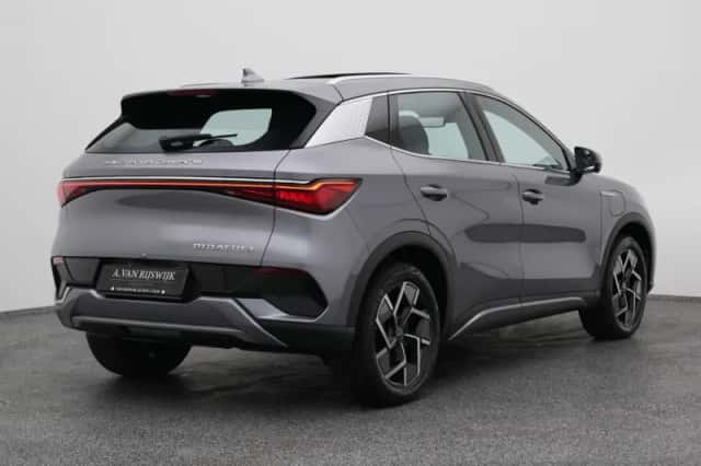 BYD Atto (2024) thumbnail 6