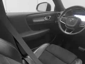 Volvo XC40 (2020) thumbnail 12