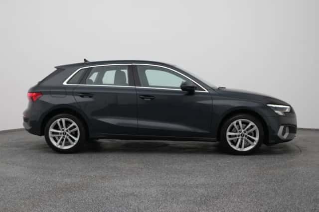 Audi A3 (2021) thumbnail 14