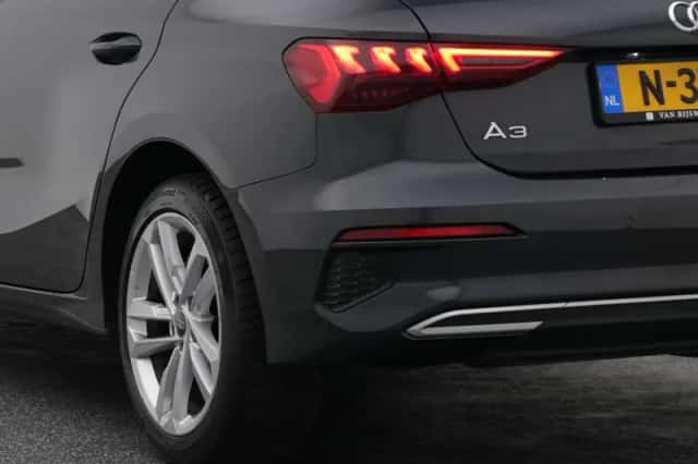 Audi A3 (2021) thumbnail 18