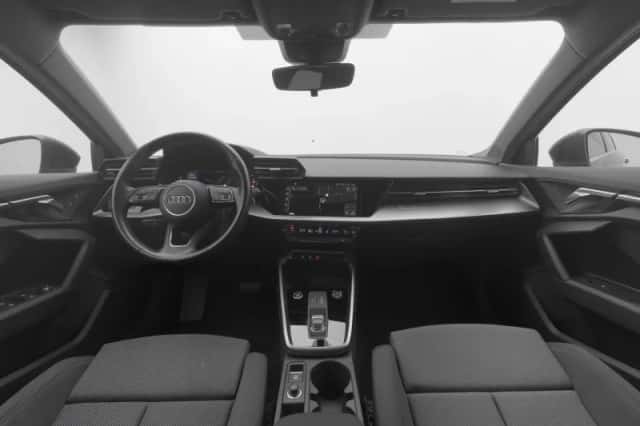 Audi A3 (2021) thumbnail 3