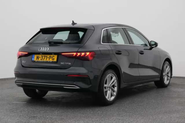Audi A3 (2021) thumbnail 6