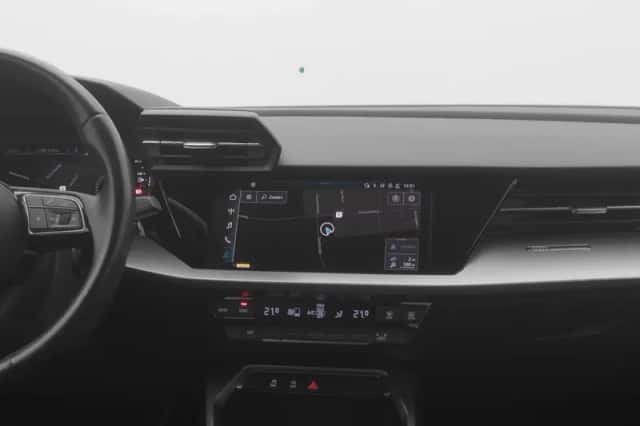 Audi A3 (2021) thumbnail 8