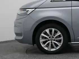 Volkswagen Multivan (2022) thumbnail 21