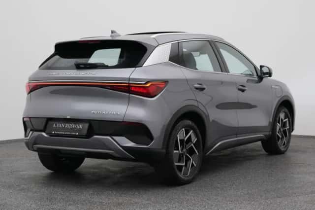 BYD Atto (2024) thumbnail 6