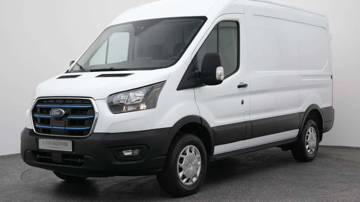 Ford E-Transit (2023) — foto 1